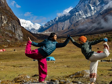 Everest Wellness Trek